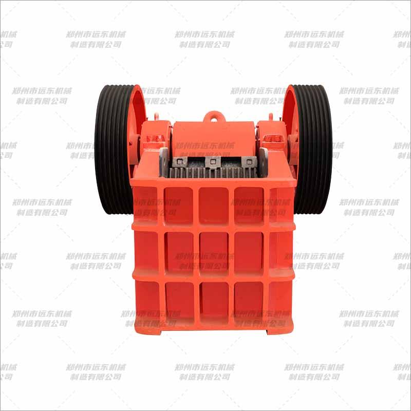 PE型颚式破碎机(图1) PE型颚式破碎机(图1)